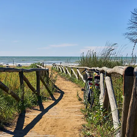 Lovely With 12 Shared Pools - Beahost * Bibione
