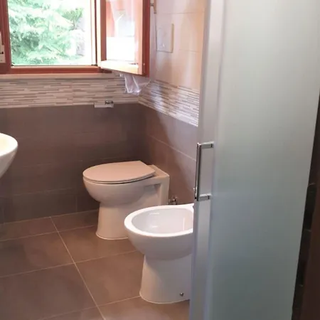 Lovely With 12 Shared Pools - Beahost *